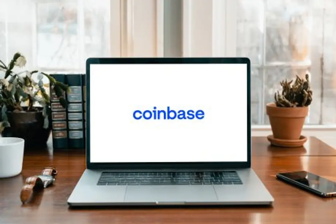 Photo of 4 Surprising Insights From Coinbase’s Earnings, COIN Sees Bullish Surge