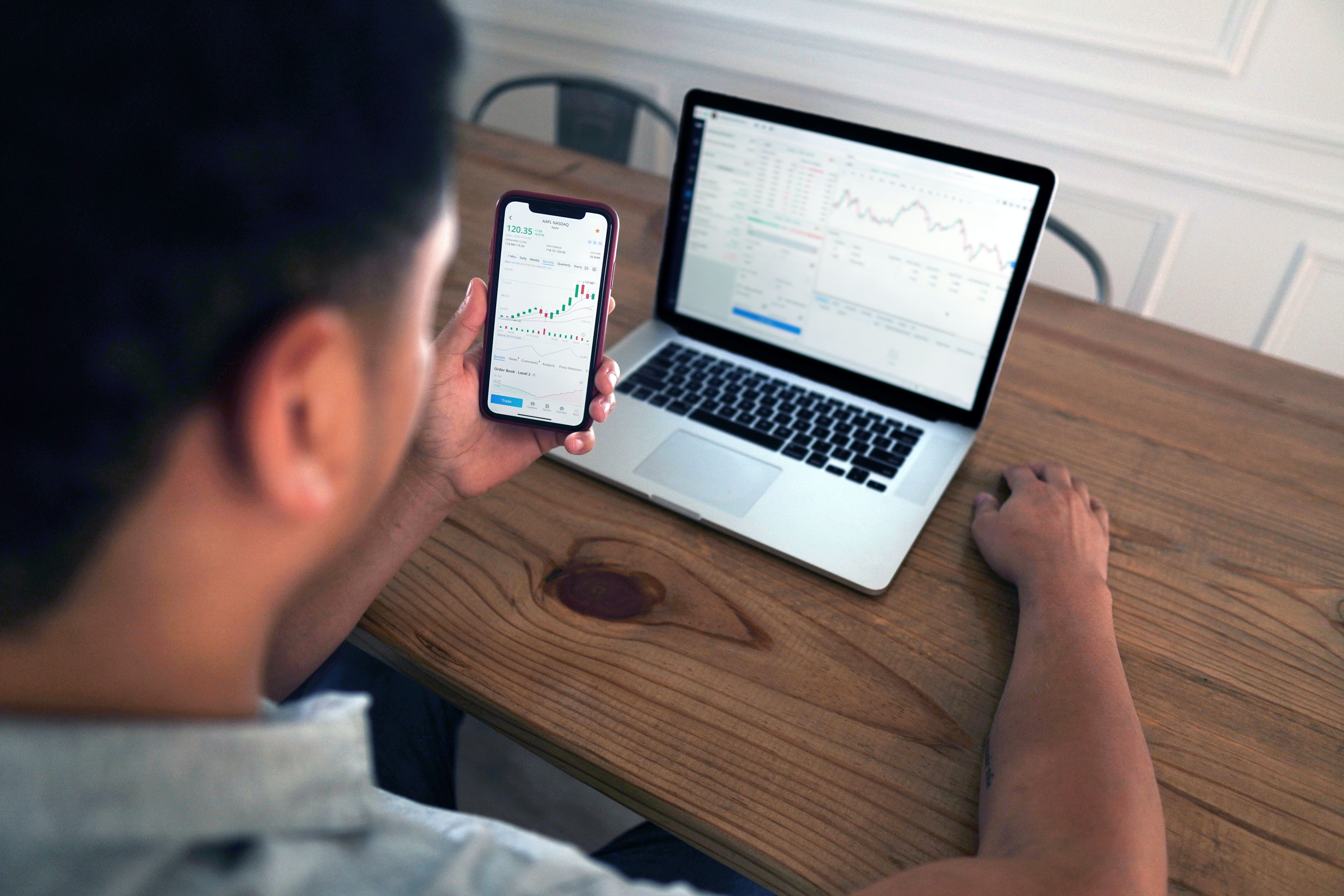 Managing Your P2 P Trading Portfolio